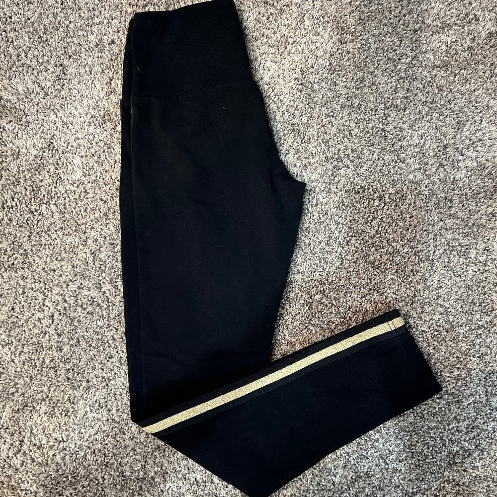 VINTAGE RUDY RIBBON BLACK LEGGING WITH GOLD SIDE STRIPE